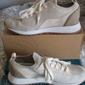 DV by Dolce Vita Beige and White Sneakers
